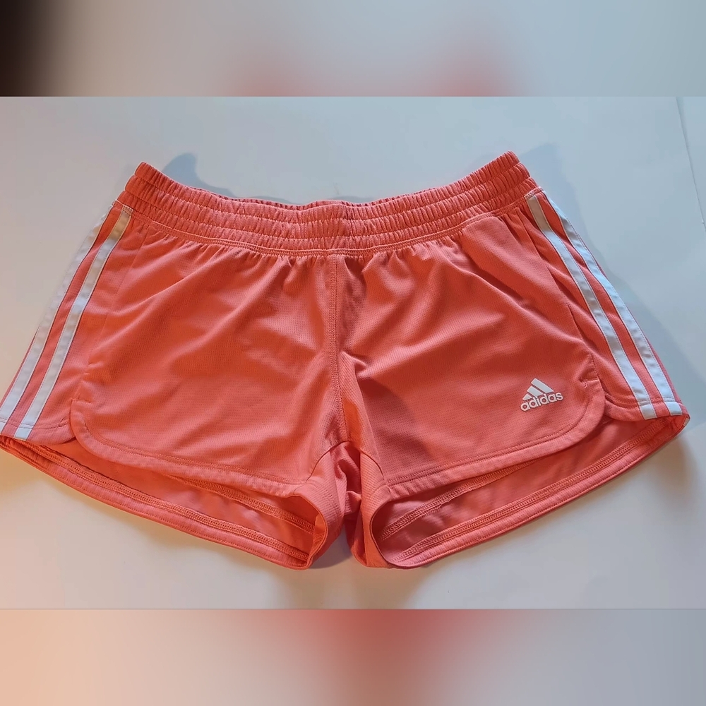 Adidas Running Aero Ready shorts Size MEDIUM WOMENS